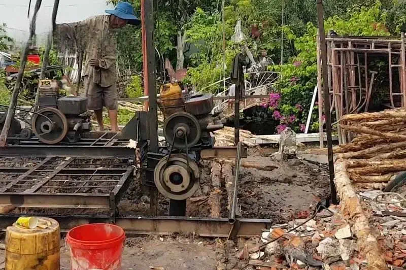 Thi công móng nhà bằng cừ